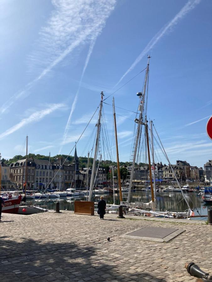 Appartamento La Luciole Honfleur Esterno foto
